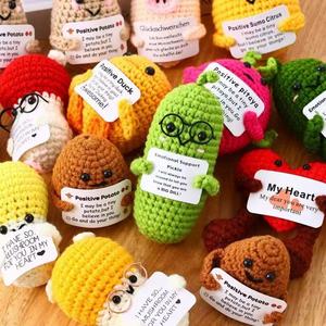 Pallina Antistress Divertente Lavorata a Mano, Giocattolo in Lana Colorata, Bambola Fatta a Mano 'You're Awesome' - Product Image 6