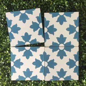 Carreaux de ciment modernes de style marocain pour salle de bain |   Carreaux en grès cérame de luxe avec finition mate |   Carreaux de ciment noir pour usage hôtelier - Product Image 3