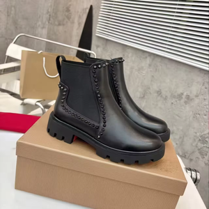 Bottes Chelsea à clous pour femmes, en cuir véritable de haute qualité, à bout carré, chaussures de créateur, bottes courtes de mode pour hommes, pour l'extérieur - Product Image 2