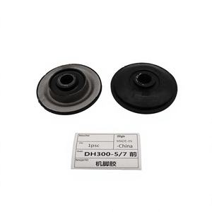 อะไหล่รถขุด ยางรองแท่นเครื่อง สำหรับ Doosan DH300-5/7 พร้อมรับประกัน 1 ปี - Product Image 1