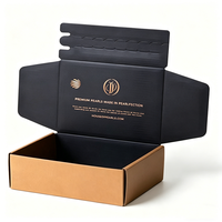 Boîtes d'expédition en carton ondulé recyclables Ching TA pour l'emballage de vêtements et d'accessoires avec logo personnalisé et impression en relief