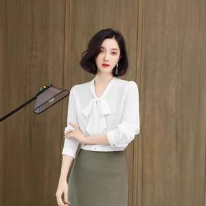 Haut décontracté en soie pour femmes, élégant et léger, à manches longues, amincissant les jeunes avec décoration de boutons, nouvelle chemise en soie lourde - Product Image 2