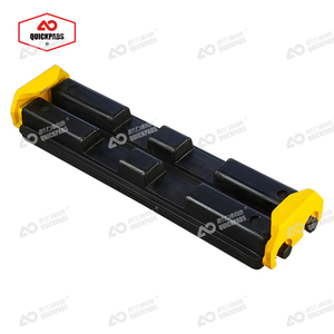 רפידות גומי 430 מ "מ למיני זוחל עם קליפ על משטח גומי לחפירה - Product Image 4