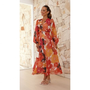 Vestido de Diseñador con Estampado Floral Otoñal en Tela Personalizada - Product Image 5