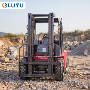 מלגזה שטח 4x4 איכותית ביותר 3 טון 3.5 טון למכירה עם הזזת צד, גובה הרמה 3000 מ\"מ-7000 מ\"מ ומעצורי כף - Product Image 4