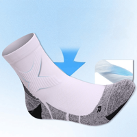 OEM Chaussettes d'équipage chaudes en laine mérinos personnalisées de haute qualité Chaussettes de logo de sport de randonnée en plein air