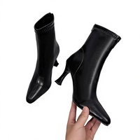Bottines à talons hauts de style français pour femmes, nouvelle collection 2026, élégantes, amincissantes, à bout pointu, talons aiguilles en polyuréthane