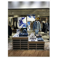 Vêtements pour hommes Décoration de magasin Fournitures de boutique Présentoir à vêtements Jeans Présentoir de magasin de détail