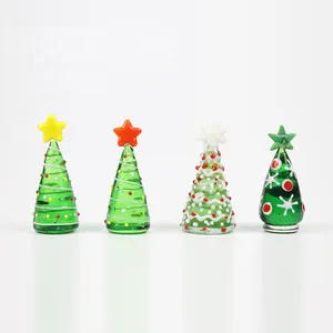 Empat Desain Ornamen Pohon Natal Kaca Mini