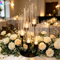 Candélabre moderne en métal noir à 5 bras, porte-bougie haut pour bougies coniques, idéal pour centre de table de mariage, banquets, hôtels, événements et décoration intérieure