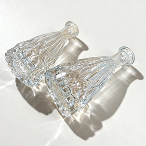 Bouteilles de diffuseur de parfum personnalisées en verre transparent, mini-vases pour la décoration de la maison, flacon d'huile parfumée - Product Image 4