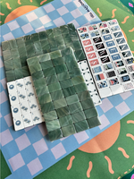 Ensemble de tuiles de mahjong vert émeraude de luxe, motif feuille et libellule, ensemble de mahjong américain, adapté aux jeux de fête du week-end