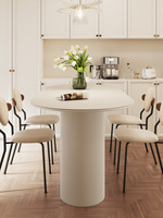 Table et chaises de salle à manger créatives de style nordique moderne 2026, combinaison en bois massif pour petite salle à manger d'hôtel