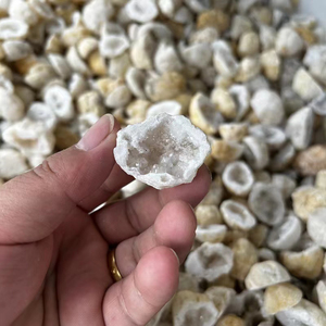 جيود كريستال الكوارتز الطبيعي ، جيود خام صغير خام ، جيود Druzy Agate - Product Image 1