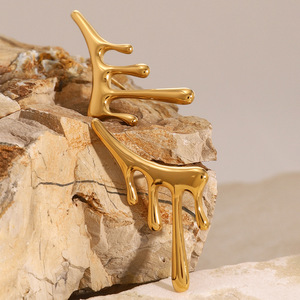 Pendientes Geométricos Irregulares de Origen Jinhua, Joyería de Moda - Product Image 3