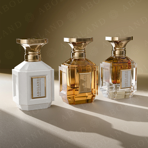 ขวดน้ำหอมคริสตัลขัดเงาใสพร้อมฝาพลาสติก บรรจุภัณฑ์ขวดน้ำหอมแก้ว - Product Image 3