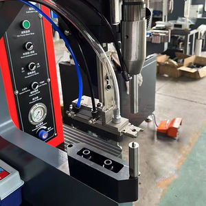 Máquina Remachadora y de Alimentación Totalmente Automática, Remachadora Hidráulica, Equipo de Procesamiento y Unión de Chapa Metálica - Product Image 2