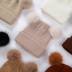 Enfants hiver personnalisé uni tricoté <span class=keywords><strong>avec</strong></span> <span class=keywords><strong>pompon</strong></span> garçon solide tricot épaissir chaud <span class=keywords><strong>bonnet</strong></span> chapeaux crâne casquette - Product Image 4