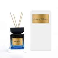Bouteille diffuseur de parfum en verre noir de luxe carrée 100ml 200ml 500ml avec couvercle en bois