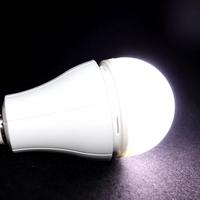 Ampoule d'Urgence LED 15W E27 B22 Alimentation CA/CC/Solaire 6500K Globe à Capteur en Plastique Certifiée RoHS pour Usage Résidentiel