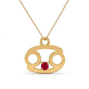 Collier pendentif zodiaque Cancer en zircon plaqué or 14 carats sur chaîne en laiton, design minimaliste unisexe - Product Image 1