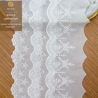 Accessoires pour jupes et robes en coton tissé à motifs ajourés et petites fleurs - Dentelle en tissu de coton soluble dans l'eau
