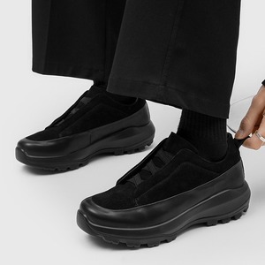 รองเท้าเดินสไตล์ฤดูใบไม้ร่วงแบบใหม่ พื้นนุ่มอเนกประสงค์ ดีไซน์เรียบง่ายทันสมัย น้ำหนักเบา เหมาะสำหรับเล่นกีฬา - Product Image 4