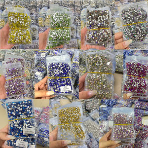 WHATSTONE OEM ODM Custom Non Hot Fix Stone Paquete grande de diamantes de imitación de vidrio al por mayor para el diseño del vestido de novia - Product Image 2