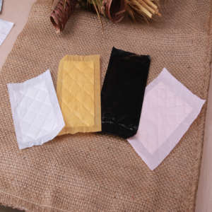 แผ่นซับน้ำสีขาวสำหรับปลาและถาดในซุปเปอร์มาร์เก็ตเนื้อสัตว์ - Product Image 1