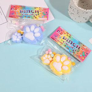 Jouet à presser amusant en silicone super doux en forme de patte de chat, personnalisable, pour le soulagement du stress et le jeu ludique 14+ - Product Image 4