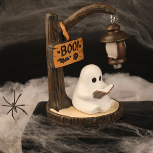 Lampe suspendue en résine style Halloween, mignonne, en forme de fantôme, pour la lecture et la décoration d'Halloween - Product Image 2