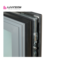 Dernier Design de fenêtre d'échantillon en verre, ouverture bidirectionnelle, Long et mince profil en aluminium, inclinaison et rotation