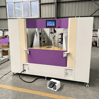 Machine d'assemblage automatique CNC 12 axes pour le sertissage des coins de cadres de fenêtres avec fixation par vis