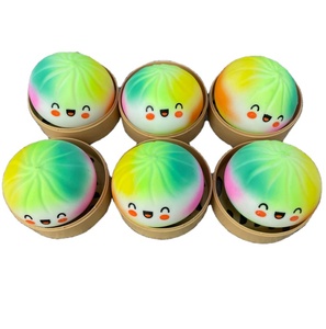 Juguete Sensorial Antiestrés de Peluche con Forma de Bollo Relleno al Vapor, Bola de Agua para Aliviar el Estrés, Juguete para Apretar y Descomprimir - Product Image 1