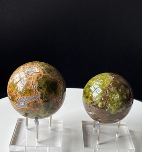 Esfera de Cristal de Ópalo Verde Natural Hecha a Mano para Decoración del Hogar y Regalos para Diseño de Interiores - Product Image 2