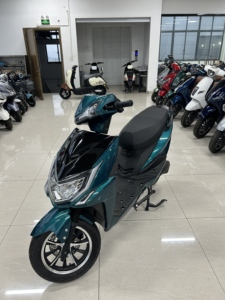 โรงงานผลิตมอเตอร์ไซค์ไฟฟ้าความเร็วสูง 50 กม./ชม. ยี่ห้อ Great God of <span class=keywords><strong>War</strong></span>  มอเตอร์ 1000w สำหรับขับขี่ออฟโรด  ยางได้รับการรับรองมาตรฐาน EPA DOT - Product Image 4