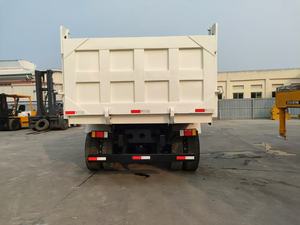 Camion à benne basculante lourd Hino 700 6x4 10 roues d'occasion en stock - Product Image 4