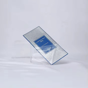 Sıcak satış özelleştirilmiş kendinden yapışkanlı Metal etiket kozmetik kullanım için kadın parfüm için OEM orijinal özel etiket uçucu yağlar - Product Image 6