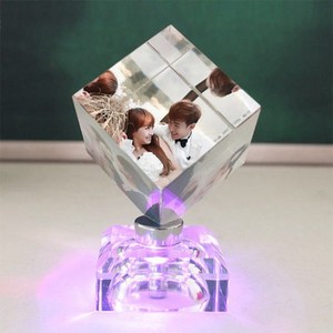 <span class=keywords><strong>Cubo</strong></span> de <span class=keywords><strong>Rubik</strong></span> de Cristal de Primera Calidad con Diseño de <span class=keywords><strong>Cubo</strong></span>, Tallado con Láser, para Recuerdo y Decoración del Hogar - Product Image 4