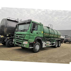 Camión Cisterna de Succión de Lodos y Aguas Residuales Usado Sinotruk de 20000 Litros en Venta en África - Product Image 3