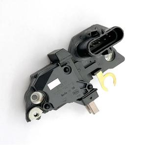 Régulateur d'<span class=keywords><strong>alternateur</strong></span> 1806492 F00M144119 F00M144103 F00M145246 F00M145297 pour Iveco Daf Volvo <span class=keywords><strong>Renault</strong></span> Truck 28V - Product Image 1