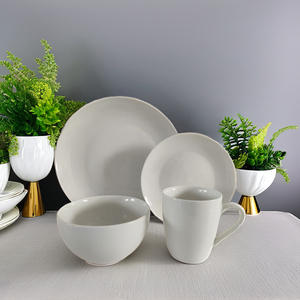 Juego de vajilla de porcelana moderna de 16 piezas, vajilla sostenible con forma de pareja, plato, cuenco, taza para <span class=keywords><strong>cena</strong></span> y servicio de comida - Product Image 1