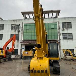 Excavadora de cadenas Komatsu PC200-8 2020 con motor y caja de cambios en buen estado, pocas horas de trabajo, original de Japón - Product Image 4