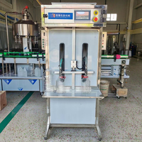 La machine de remplissage semi-automatique nouvellement conçue convient aux boissons liquides en bouteille et en baril, aux spiritueux et aux jus de fruits
