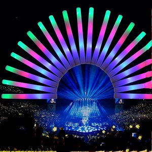 Giáng Sinh LED Nhấp Nháy Bọt Cây Đũa Phép Ánh Sáng <span class=keywords><strong>Glow</strong></span> Stick Bán Buôn Ánh Sáng Lên Dẫn Nhấp Nháy Bọt Dính - Product Image 1