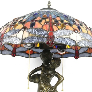 <span class=keywords><strong>Lampe</strong></span> de table LED antique en verre <span class=keywords><strong>Tiffany</strong></span> avec abat-jour en forme de <span class=keywords><strong>libellule</strong></span> alimentée par courant alternatif LongHuiJing 18 pouces - Product Image 3