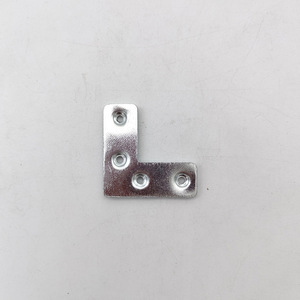 Support d'angle en aluminium 45x17mm, fixation à angle droit 90 degrés, connecteur de quincaillerie pour meubles et armoires - Product Image 2