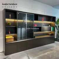 Bureau de direction de luxe, bureau de cadre, poste de travail de bureau, bureau de direction, poste de travail informatique, ordinateur de bureau