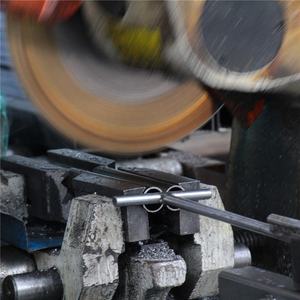 Body Gewichtheffen Veiligheid Commercieel Elektrisch Kooirek Met Landmijn En J-Haken Veiligheidsbeugel J-Cups - Product Image 3