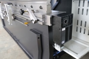 Norme industrielle machine à cintrer presse plieuse da66t 3200mm pour le pliage - Product Image 2
